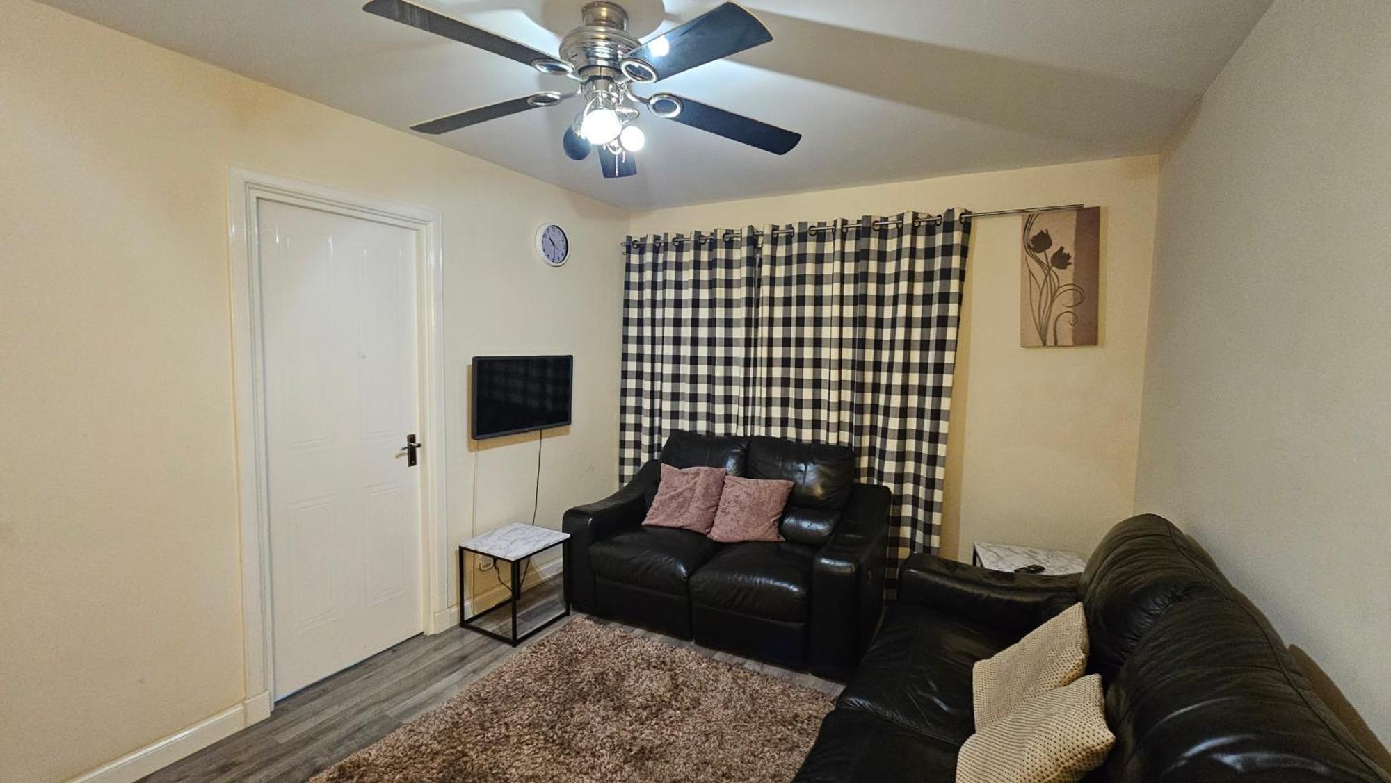 Charlotte Apartment Абердин Экстерьер фото