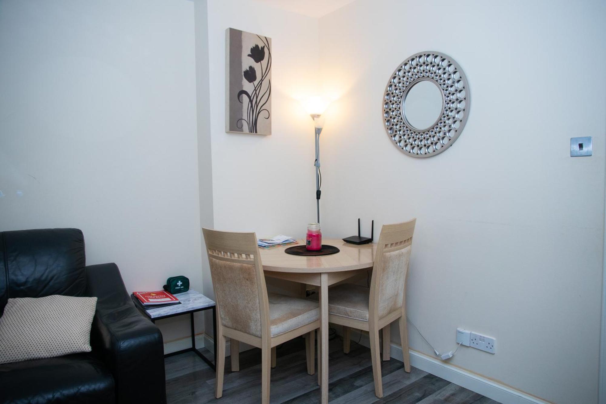 Charlotte Apartment Абердин Экстерьер фото