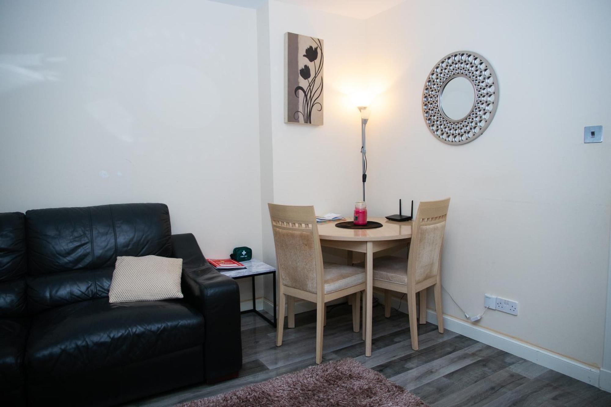 Charlotte Apartment Абердин Экстерьер фото